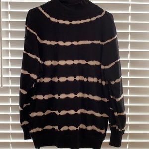 Wild Fable long sleeve pullover